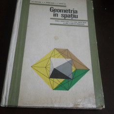 GEOMETRIA IN SPATIU-MANUAL PT AN II LICEU-MIHAILEANU IONESCU BUJOR - TIU ,1977