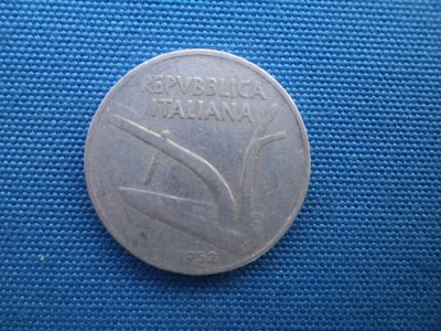 10 LIRE 1952 / ITALIA foto
