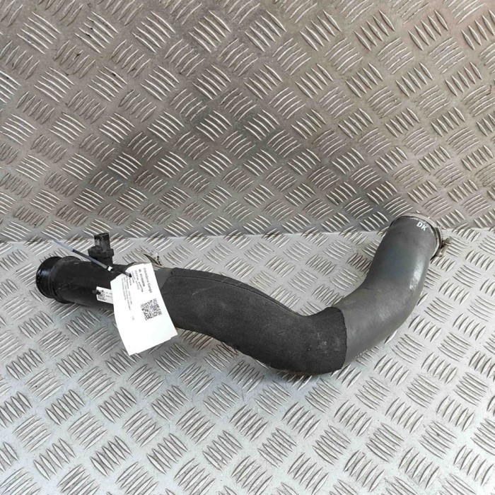 Furtun intercooler AUDI Q7 4M 2020 OEM: 4M0145737AC,4M0145683H