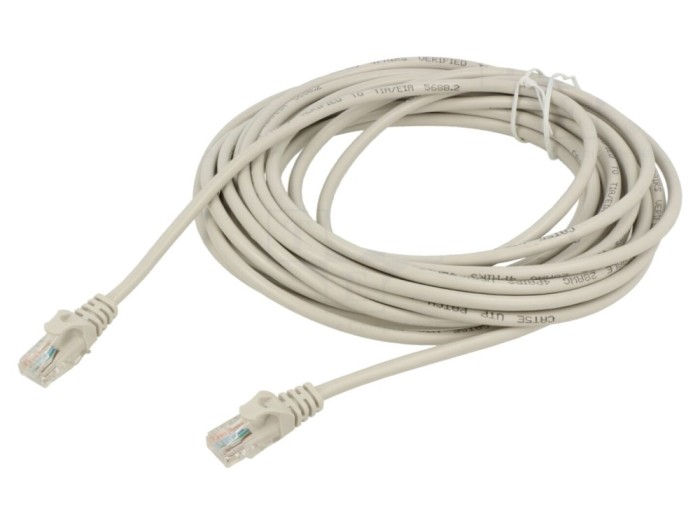 Cablu patch cord U/UTP Cat5e 7,5m gri