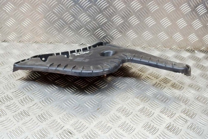 Suport bara de protecție dreapta spate VOLVO V60 2012 OEM: 31265282,BP3EA 13739748