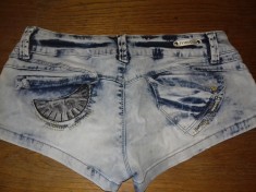 Pantaloni scurti , blugi paiete foto