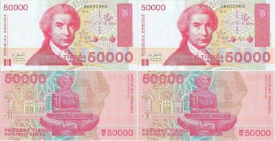 2 x 1993 ( 30 V ) , 50,000 ( P-26a ) - Croaţia - stare UNC foto