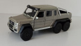 Macheta Mercedes-Benz G63 AMG 6X6 Gold - Welly 1/40, 1:32