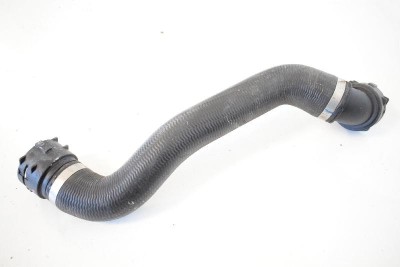 Furtun radiator răcire dreapta MERCEDES-BENZ C W205 2015 OEM: A2055013182 3813097 foto