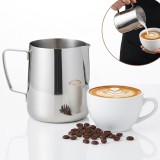 Cana gradata pentru spumarea laptelui, Koken, Pitcher Profesional din Oțel Inoxidabil, latiera pentru spumare cu maner, 31oz/900 ML, Cupa de spumare a