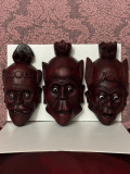 SET - 3 MASTI - Sculptate manual in lemn rosu - China - Vintage !