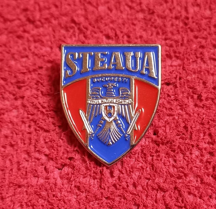 Insigna fotbal - STEAUA BUCURESTI