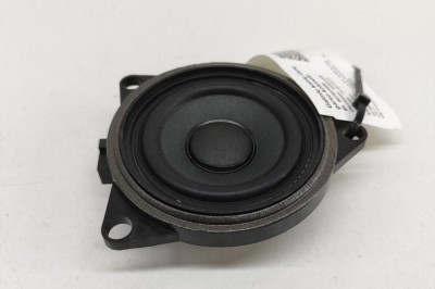 Difuzor ușă dreapta față VOLVO XC60 II 246 2019 OEM: 31489045 27841668 foto