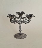 Sfesnic miniatural cu trei brate