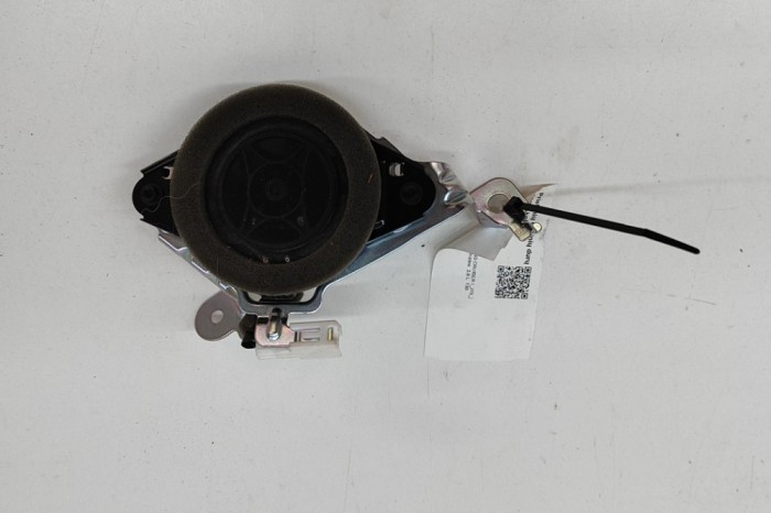 Difuzor ușă dreapta spate TOYOTA LAND CRUISER _J15_ 2017 OEM: 86160-0WP40,8923004501C 23842178