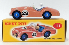Macheta Triumph TR2 Sports - Dinky Toys foto