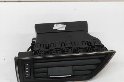 Gura de ventilație planșa de bord SKODA SUPERB III Estate 3V5 2021 OEM: 3V0819701D | 31891097 foto