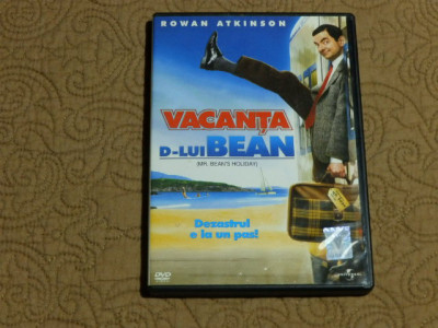 DVD film comedie de colectie VACANTA D-lui BEAN/ Dezastrul e la un pas. foto