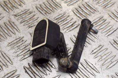 Senzor de nivel &amp;icirc;nălțime dreapta spate BMW X4 F26 2018 OEM: 6870000 | 14529511 foto