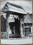 Gospodarie din lemn in Valea Marei, Maramures// fotografrie de presa, Romania 1900 - 1950, Portrete