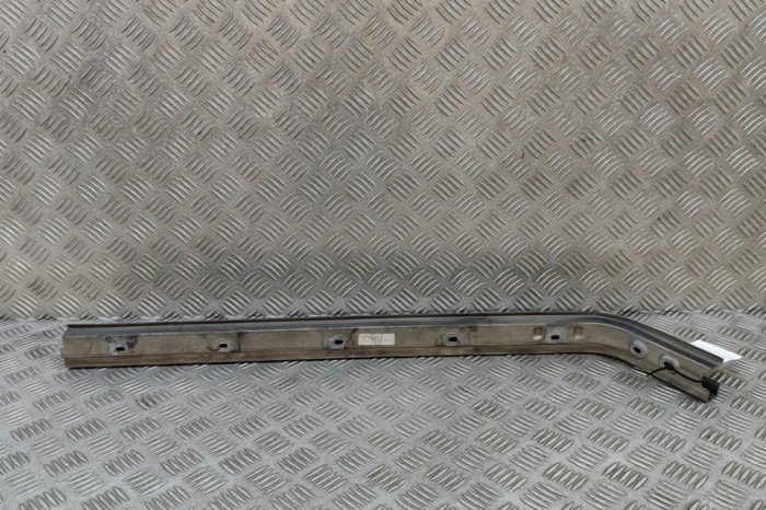 Șina ușă culisantă VW SHARAN 7N1, 7N2 2011 OEM: 7N0843872F 30641524