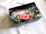 cutie lemn cu model floral cu trandafiri roz 46182