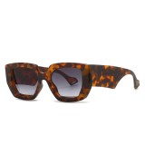 Ochelari de soare vintage femei 86321, leopard / gradient gray