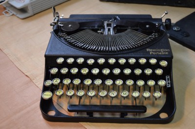 Masina de scris Remington Portable-vintage foto