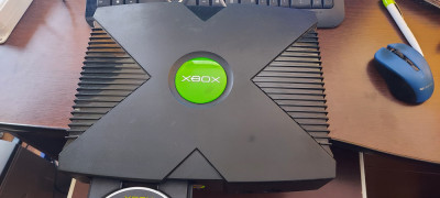 CONSOLA XBOX VIDEO GAME SYSTEM . SE VINDE DOAR APARATUL . foto
