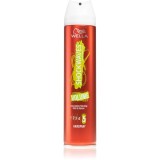 Wella Shockwaves Volume fixativ pentru păr cu fixare foarte puternică pentru volum 250 ml