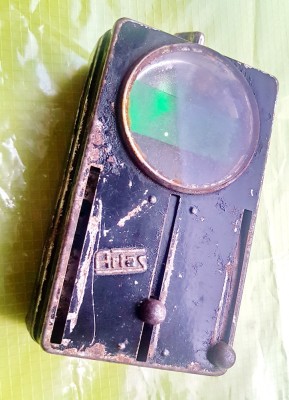 E585-LANTERNA ARTAS veche infrarosu prb. comutator sus piesa mai rara. foto