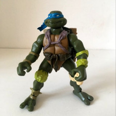 * Figurina Broscutele Ninja (Ninja Turtles), Leonardo, articulat, plastic, 12cm