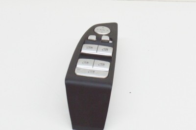 Buton geam ușă dreapta față BMW 7 G11, G12 2017 OEM: 9382502 11498029 foto