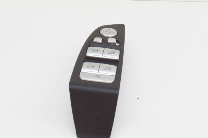 Buton geam ușă dreapta față BMW 7 G11, G12 2017 OEM: 9382502 11498029