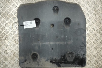 Scut motor central spate SKODA SUPERB III Estate 3V5 2017 OEM: 3V0825521 | 22051861 foto
