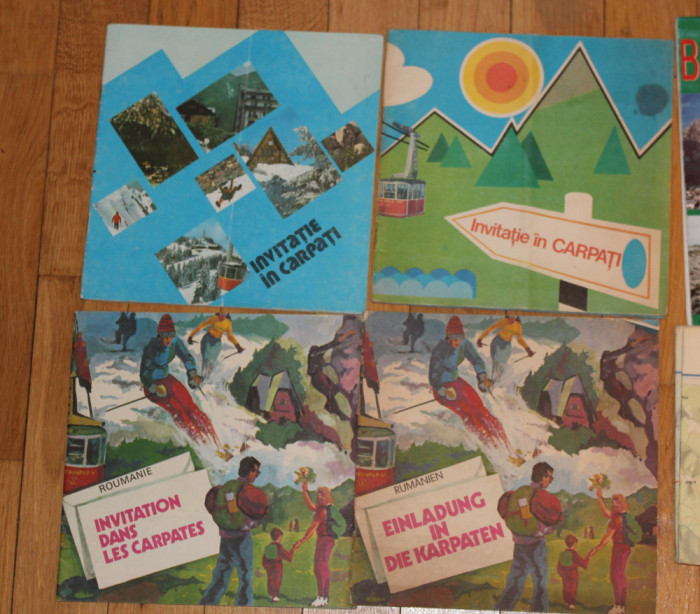 brosuri cu harti munti Invitatie in Carpati editii romana franceza germana harti