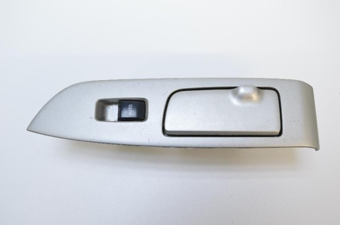 Buton geam ușă st&acirc;nga spate LEXUS RX _U3_ 2007 OEM: 84030-48070 | 2230042