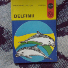 e1 Delfinii - Modest Gutu