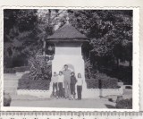 Bnk foto Curtea de Arges - Fantana mesterului Manole, Alb-Negru, Romania de la 1950, Cladiri