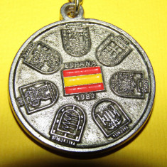 Breloc metalic fotbal - Campionatul Mondial SPANIA 1982