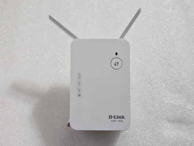 Range Extender Wireless D-Link DAP-1620, Dual Band, 300/867Mbp foto