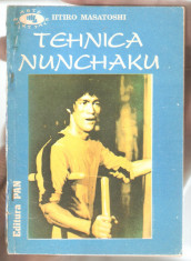 Tehnica Nunchaku-Iitiro Masatoshi foto