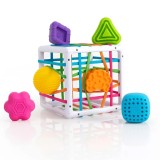 Cumpara ieftin Cub moale pentru sortarea formelor, Fat Brain Toys, Innybin