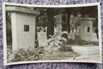 Fotografie originala mormant Traian Savulescu, biolog si botanist rom&amp;acirc;n 1889-63 foto