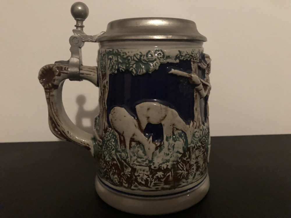 Halba de bere ceramica veche,germana,,cu capac metalic | arhiva Okazii.ro