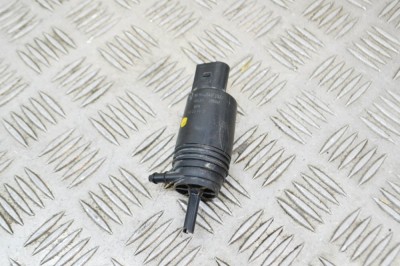 Motor rezervor lichid de parbriz LAND ROVER RANGE ROVER III L322 2004 OEM: 8377612,23557610 14904141 foto