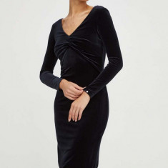 Nissa rochie culoarea negru, midi, mulata