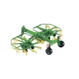 Greblă rotativă Krone Swadro 761 Bruder &ndash; Jucărie agricolă, scara 1:16, din plastic rezistent