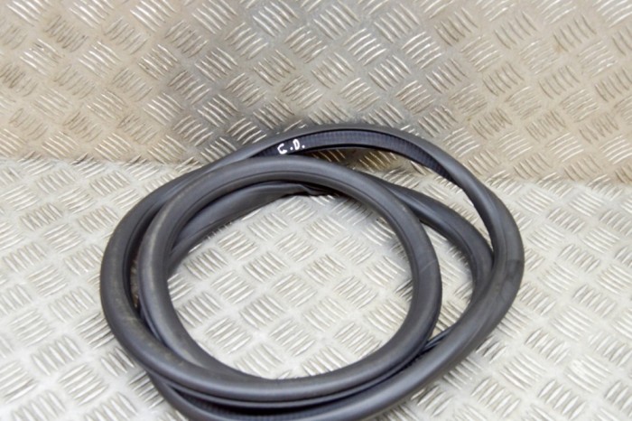 Garnitura ușă dreapta spate OPEL Crossland X P17 2020 OEM: 39120623 | 17215528