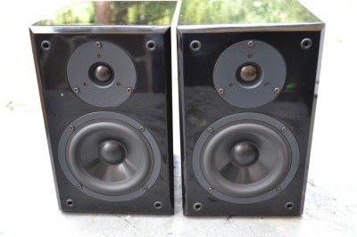 Boxe Yamaha NX E 400 foto