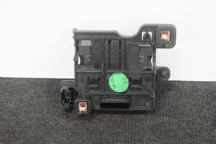 Unitate de control Gateway OPEL MOKKA / MOKKA X 2017 OEM: 812857993,F00HJ01580,13512359 10947898