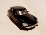 Citroen DS - Matchbox, 1:64