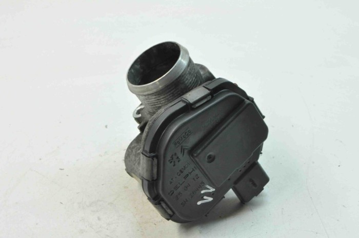 Corp clapetă FORD C-MAX II DXA/CB7, DXA/CEU 2013 OEM: 9673534480