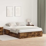 Cumpara ieftin Cadru de pat cu depozitare cu usa Stejar fumuriu 135 x 190 cm